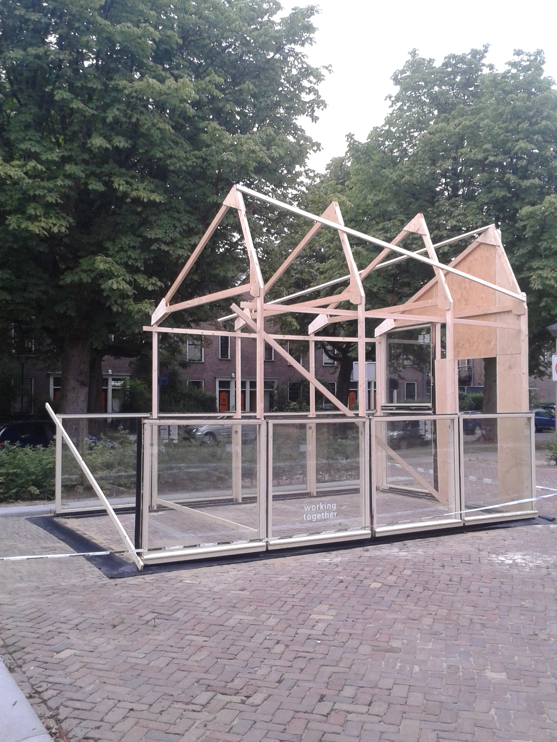 opbouw paviljoen omstand experiment architectuur zelfbouw buroBois