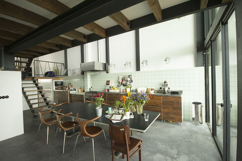 keuken_licht interieur architect architectuur industrieel arnhem keuken tudorsteel kozijnen